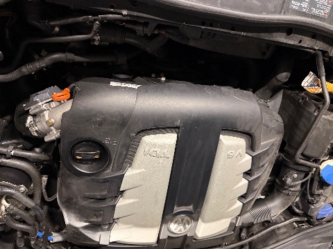 Motorraum & Technik Bild 4