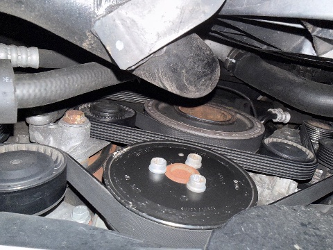 Motorraum & Technik Bild 2